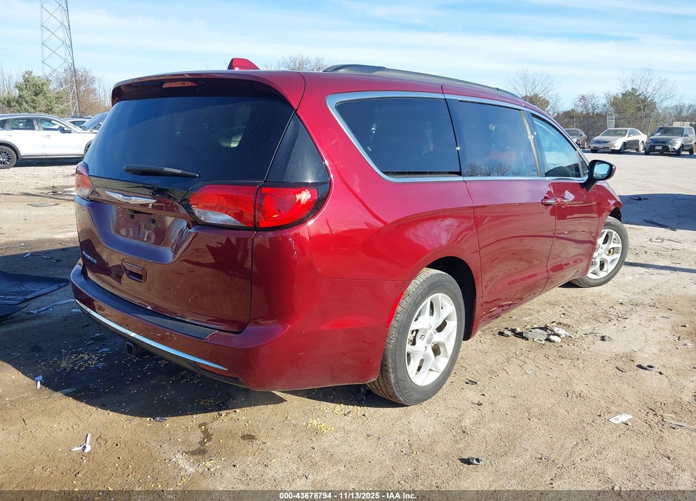 2017 CHRYSLER PACIFICA TOURING PLUS VIN: 2C4RC1BG5HR782120