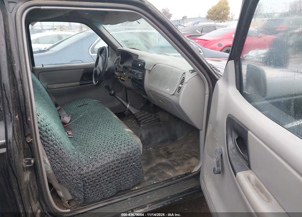 1995 MAZDA B2300 VIN: 4F4CR12A8STM06938