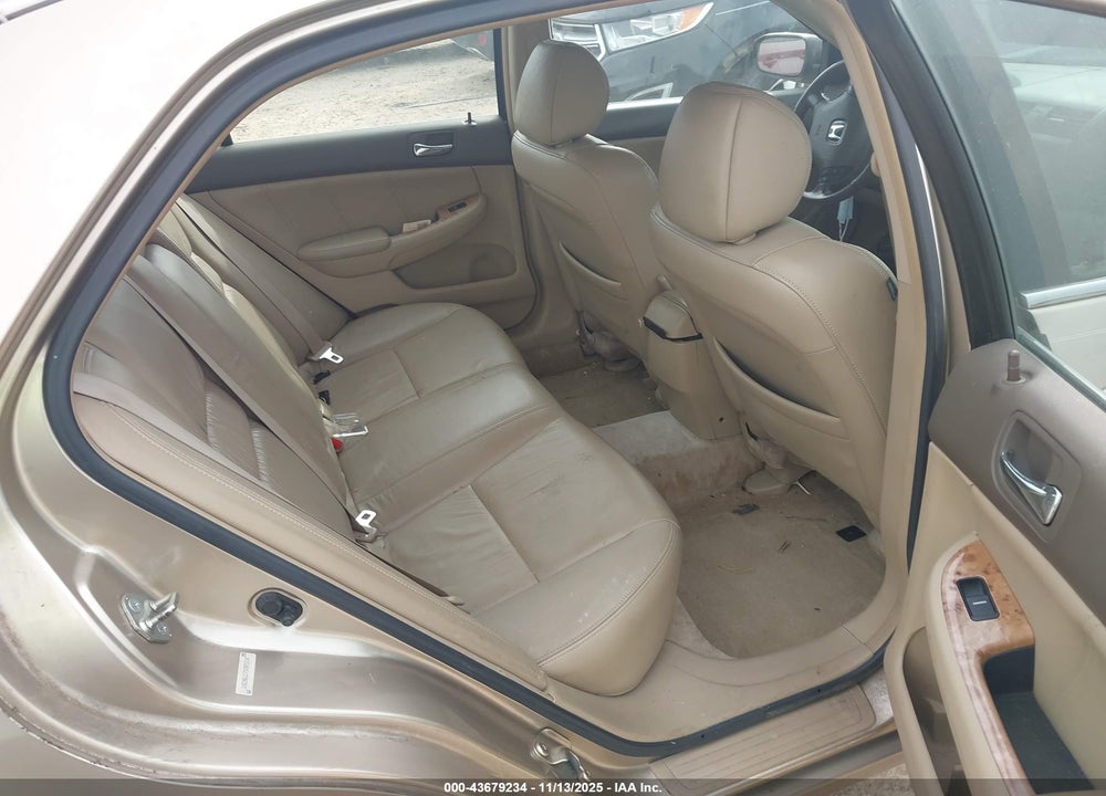 2005 HONDA ACCORD VIN: 1HGCM66575A005870