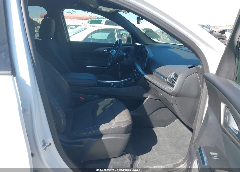 2024 CHEVROLET TRAVERSE AWD LT VIN: 1GNEVGKS1RJ185348
