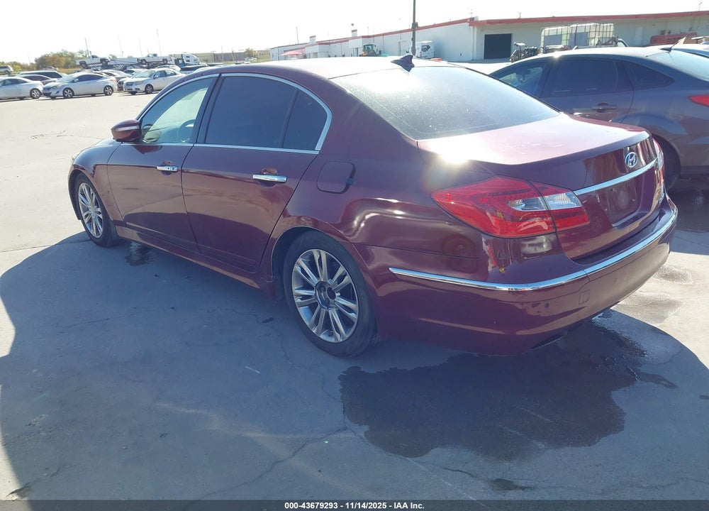 2013 HYUNDAI GENESIS 3.8 VIN: KMHGC4DD3DU235710