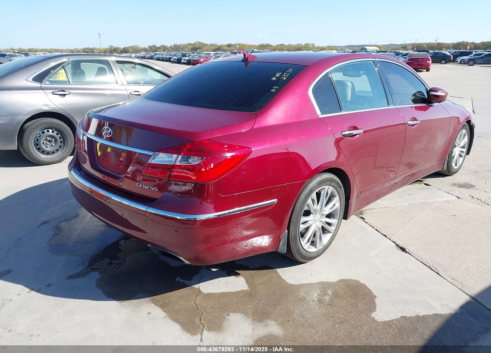 2013 HYUNDAI GENESIS 3.8 VIN: KMHGC4DD3DU235710