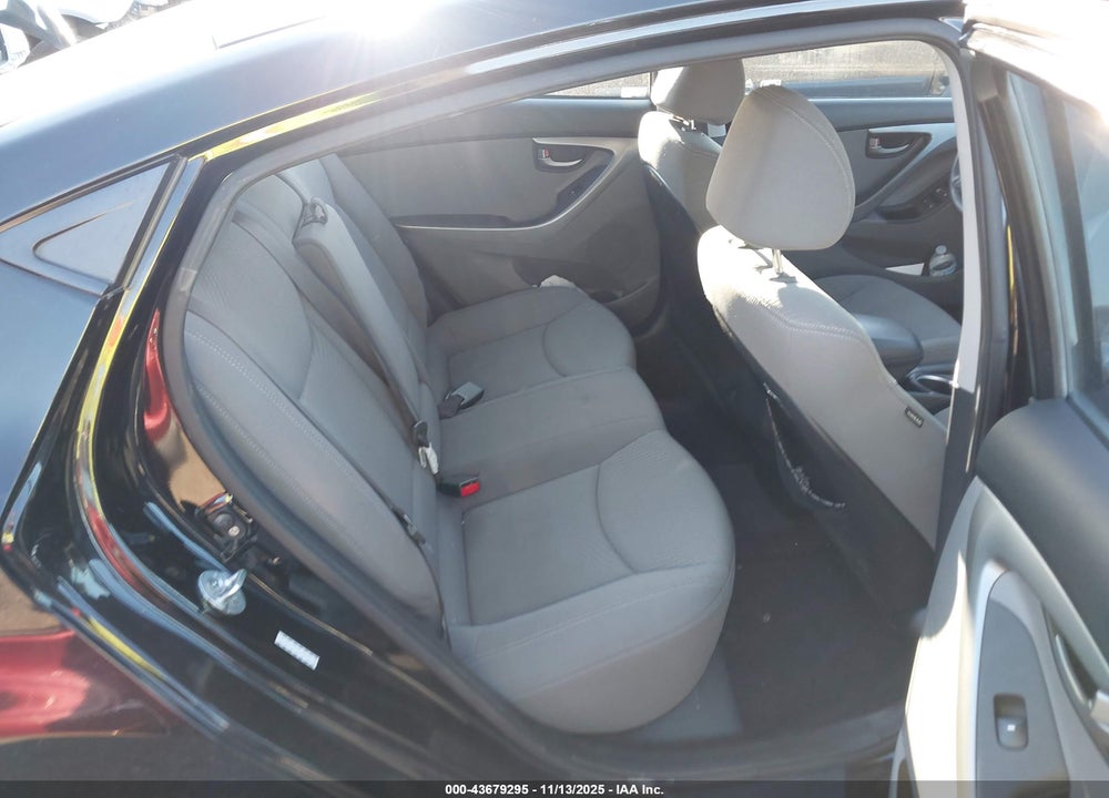 2016 HYUNDAI ELANTRA SE VIN: KMHDH4AE8GU481142