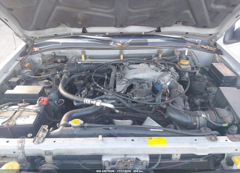 1999 NISSAN PATHFINDER LE/SE/XE VIN: JN8AR05Y1XW324157