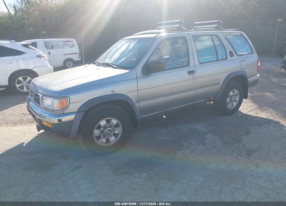 1999 NISSAN PATHFINDER LE/SE/XE VIN: JN8AR05Y1XW324157