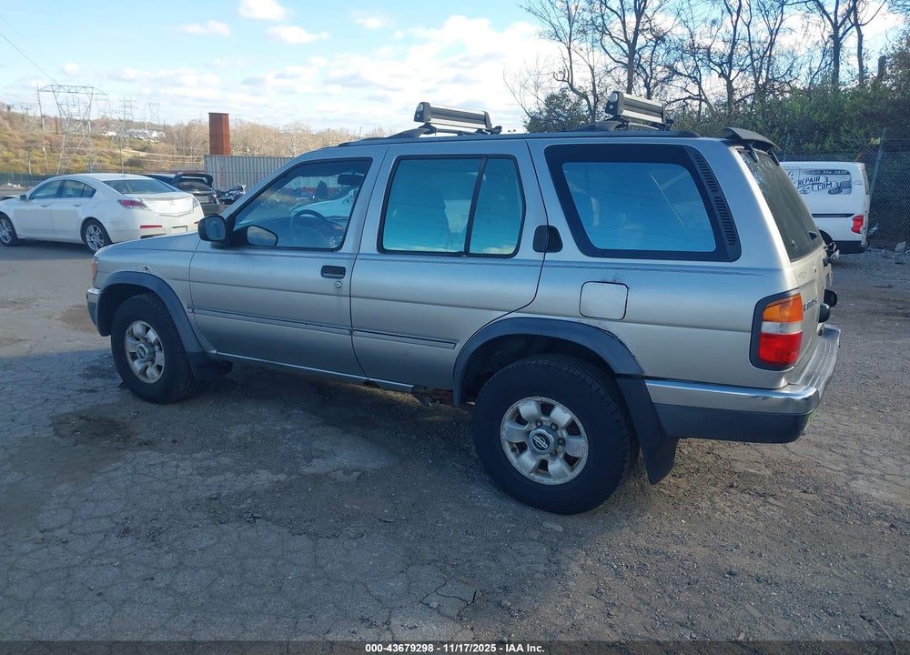 1999 NISSAN PATHFINDER LE/SE/XE VIN: JN8AR05Y1XW324157