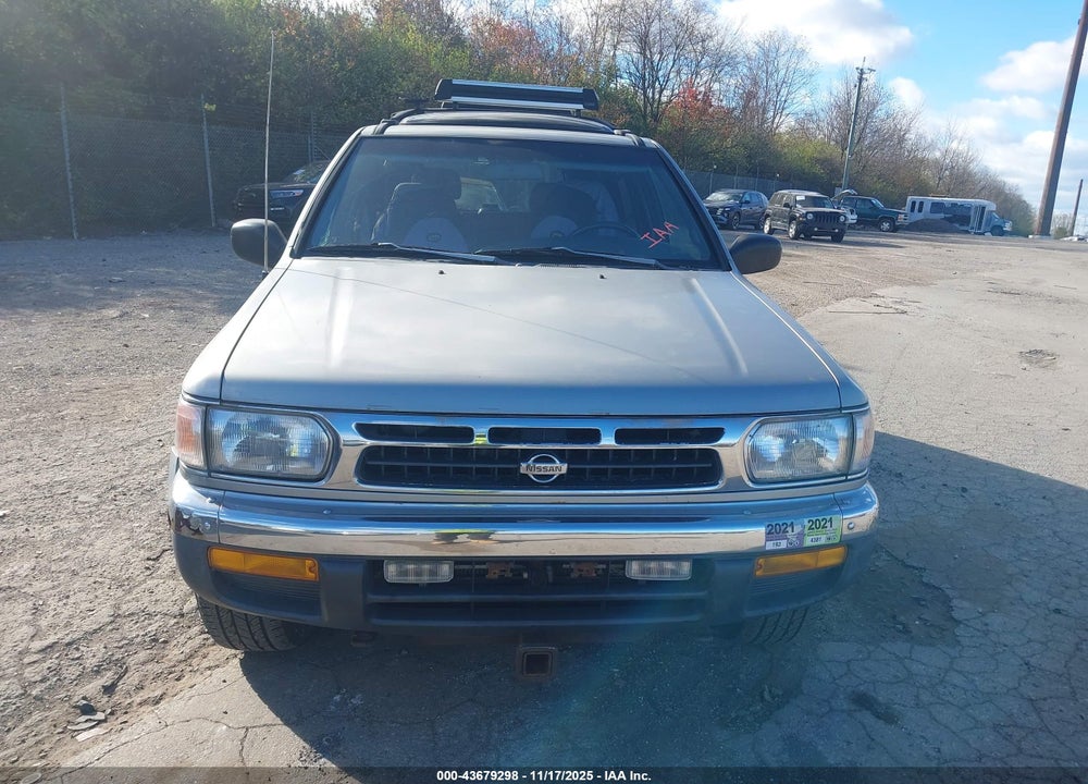 1999 NISSAN PATHFINDER LE/SE/XE VIN: JN8AR05Y1XW324157