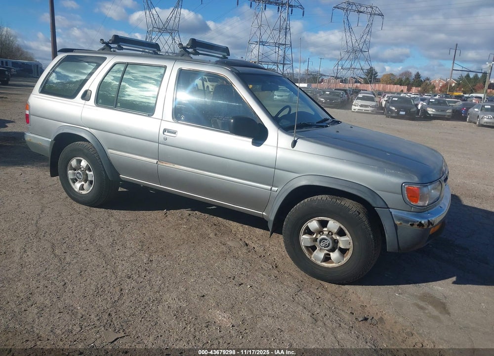 1999 NISSAN PATHFINDER LE/SE/XE VIN: JN8AR05Y1XW324157