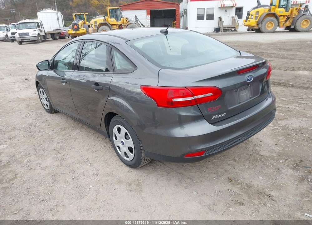 2018 FORD FOCUS S VIN: 1FADP3E28JL239469