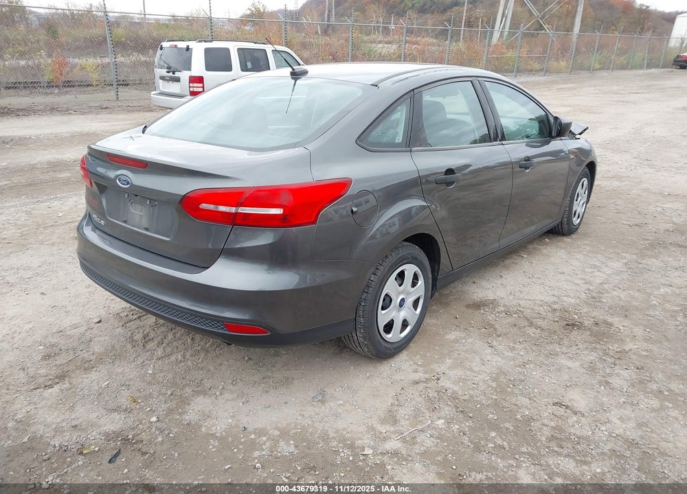 2018 FORD FOCUS S VIN: 1FADP3E28JL239469