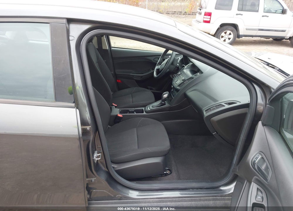 2018 FORD FOCUS S VIN: 1FADP3E28JL239469