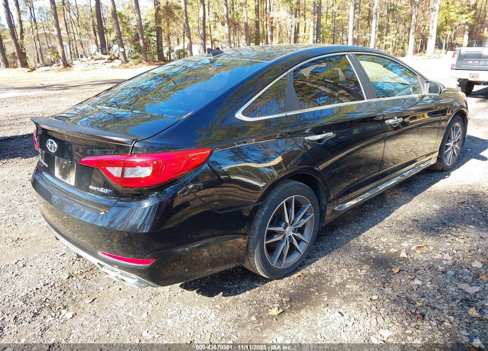 2015 HYUNDAI SONATA SPORT 2.0T VIN: 5NPE34AB6FH110664