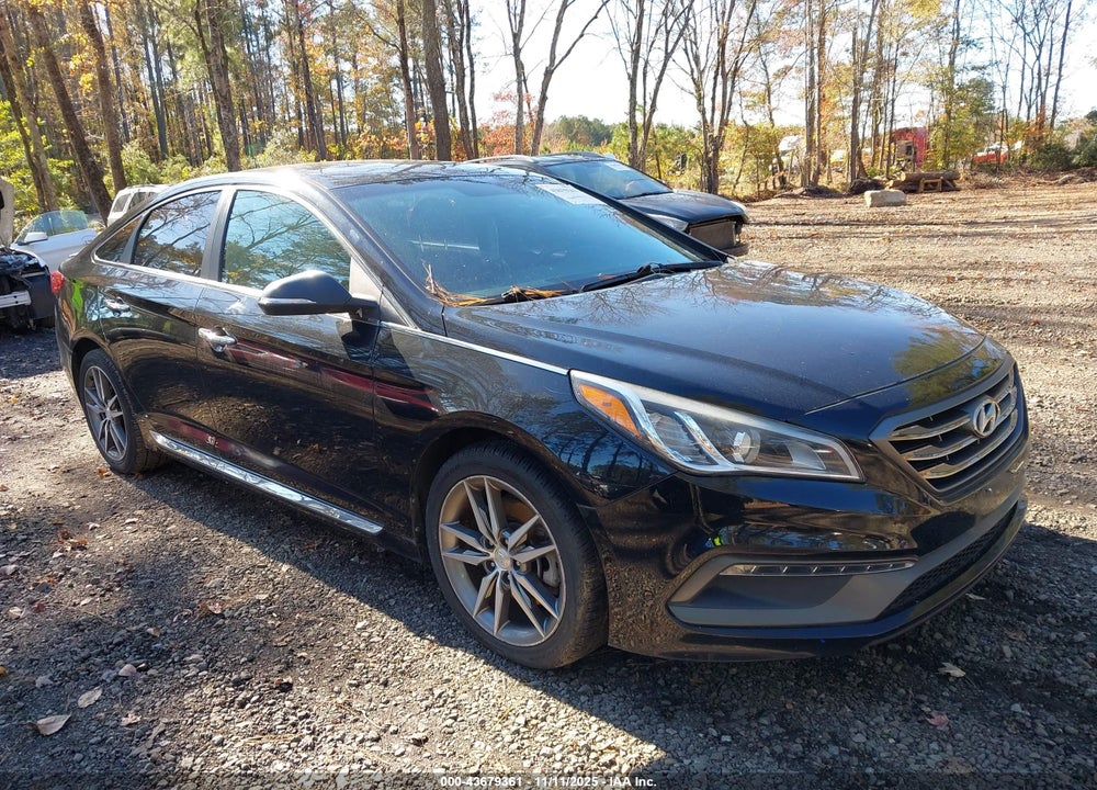 2015 HYUNDAI SONATA SPORT 2.0T VIN: 5NPE34AB6FH110664