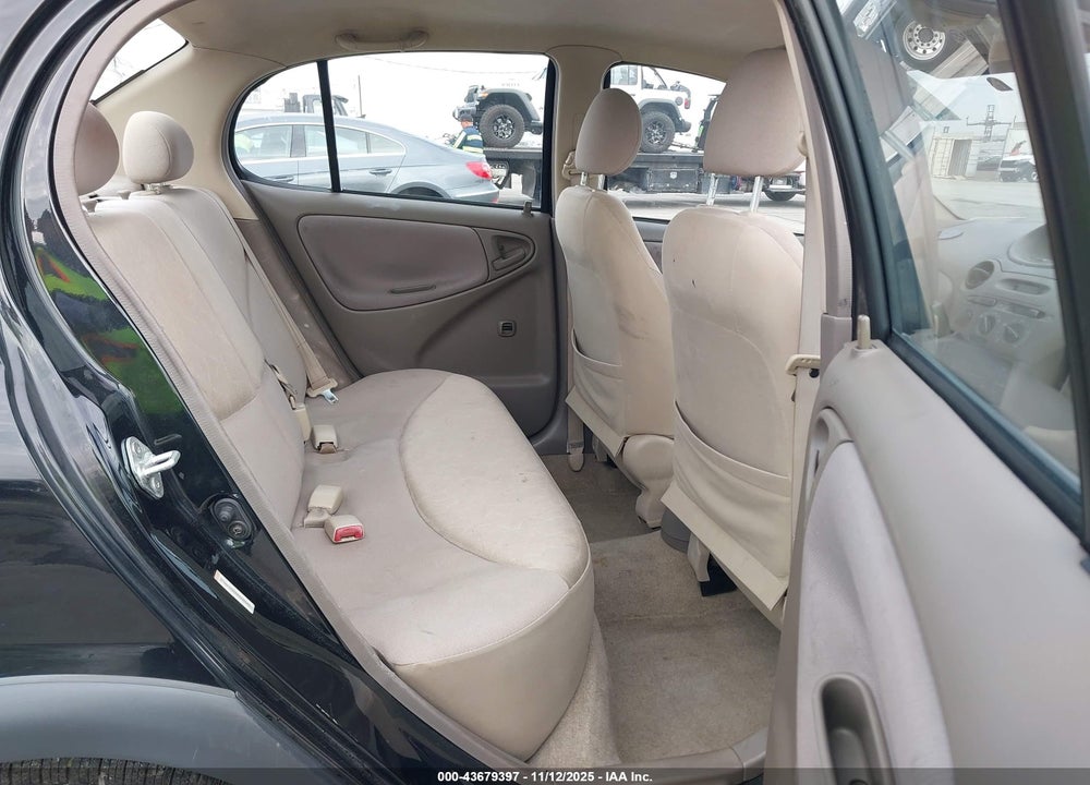 2003 TOYOTA ECHO VIN: JTDBT123135035182