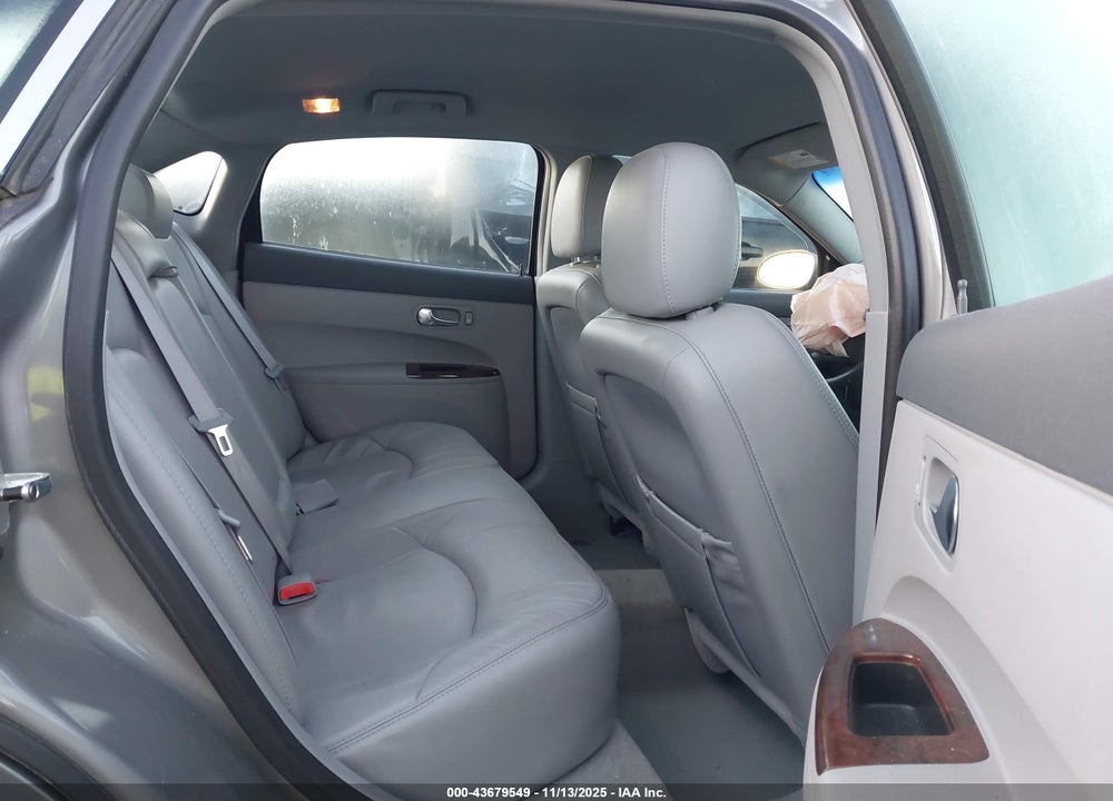 2007 BUICK LACROSSE CXS VIN: 2G4WE587071130039