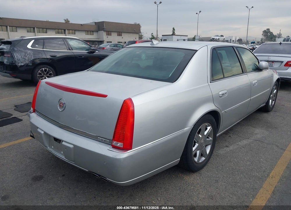 2011 CADILLAC DTS PREMIUM COLLECTION VIN: 1G6KH5E63BU119123