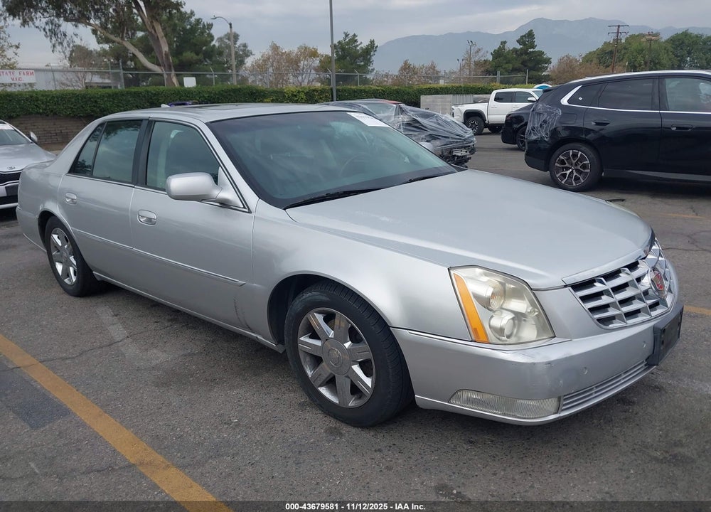 2011 CADILLAC DTS PREMIUM COLLECTION VIN: 1G6KH5E63BU119123