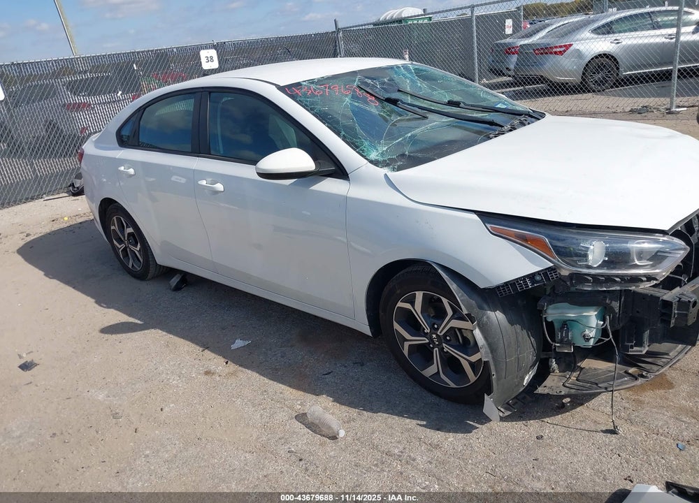2021 KIA FORTE LXS VIN: 3KPF24AD0ME333843