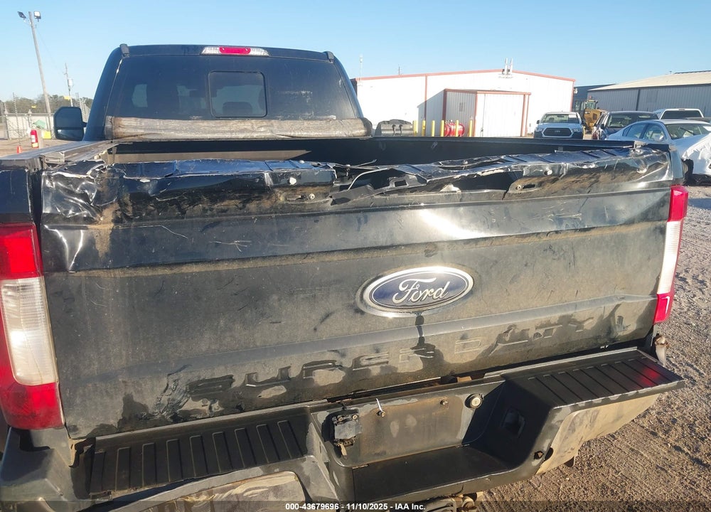 2017 FORD F-350 LARIAT VIN: 1FT8W3DT6HEE12638