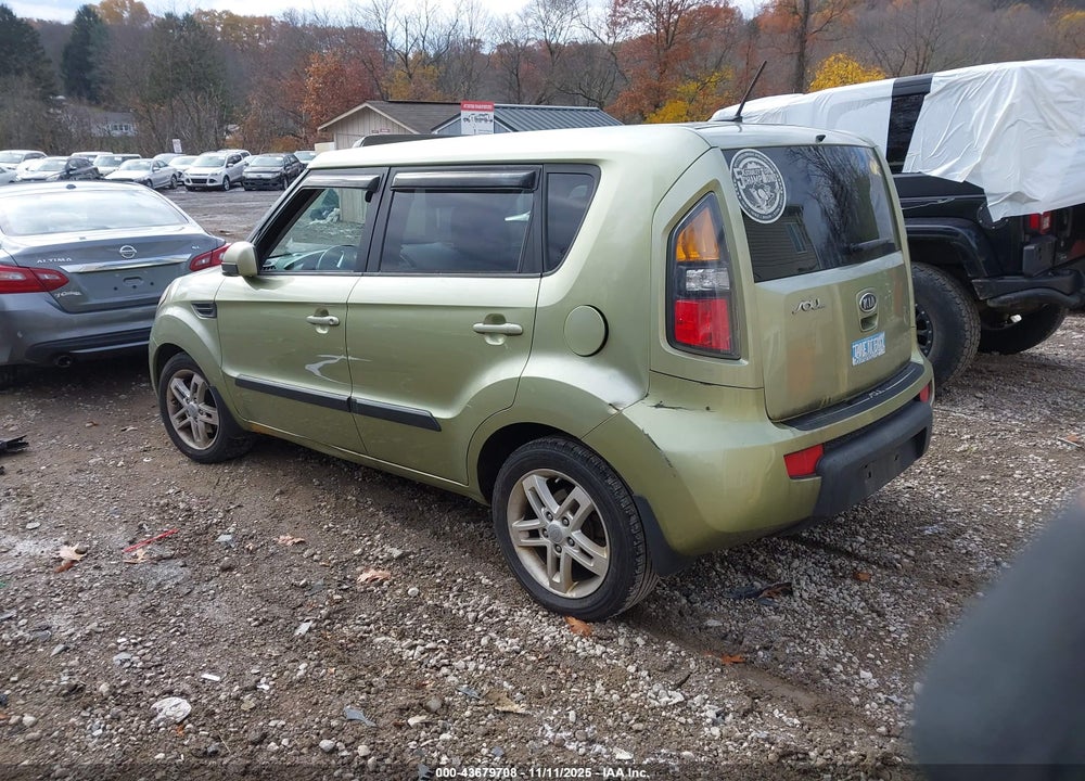 2011 KIA SOUL VIN: KNDJT2A28B7325173