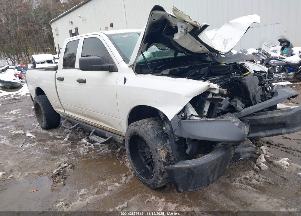2018 RAM 1500 TRADESMAN  4X4 6'4 BOX VIN: 1C6RR7FG7JS167933