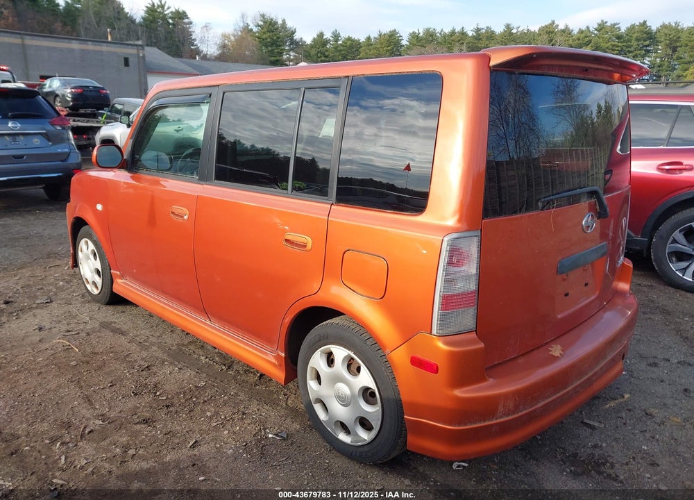 2004 SCION XB VIN: JTLKT324840165497