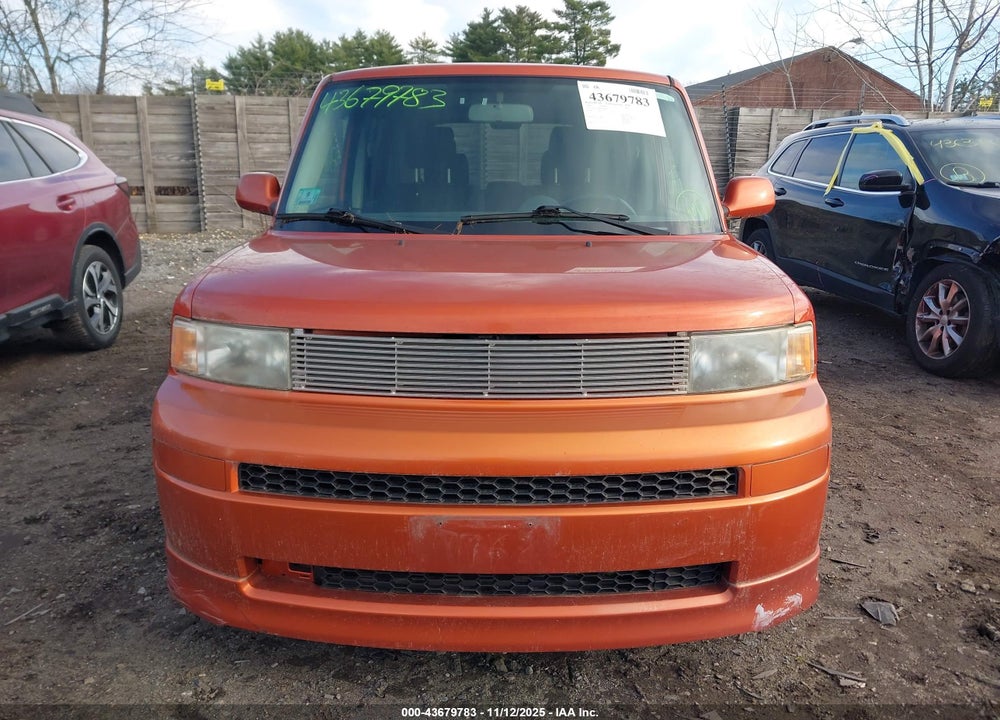 2004 SCION XB VIN: JTLKT324840165497