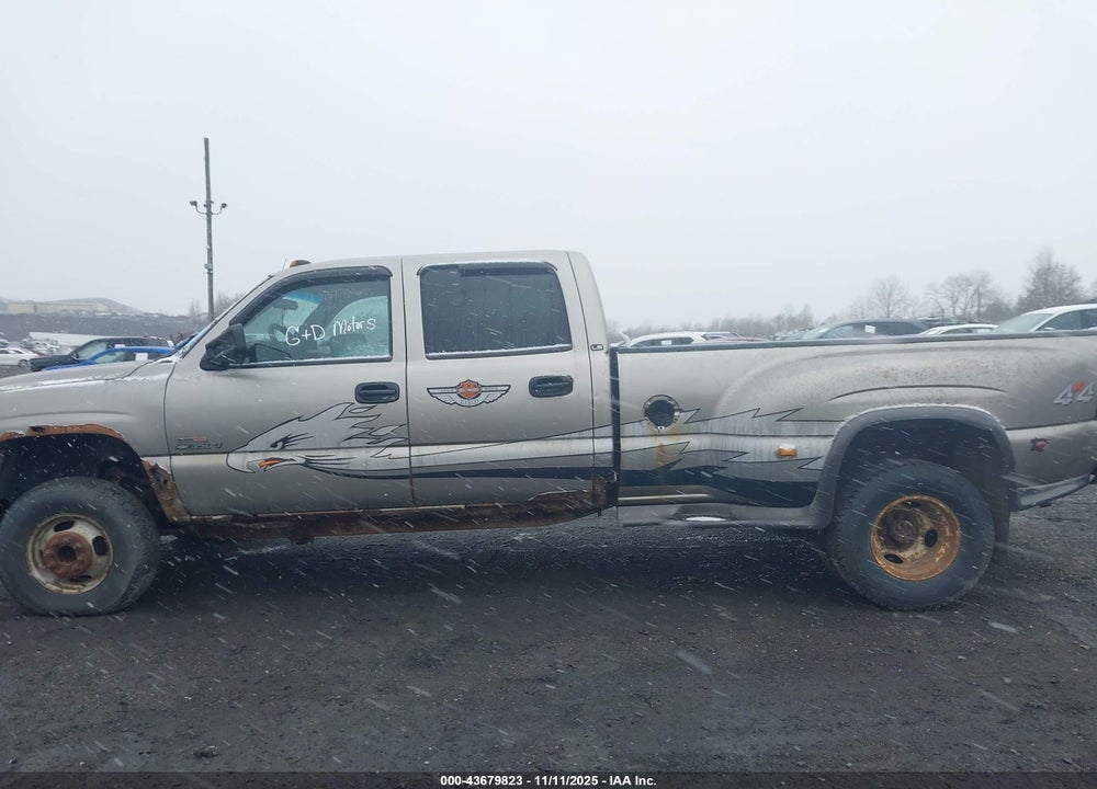 2002 CHEVROLET SILVERADO 3500 LS VIN: 1GCJK33112F135962