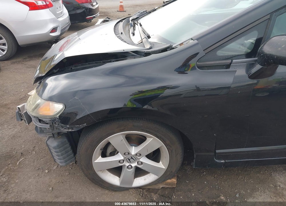 2011 HONDA CIVIC VIN: 19XFA1F61BE045158