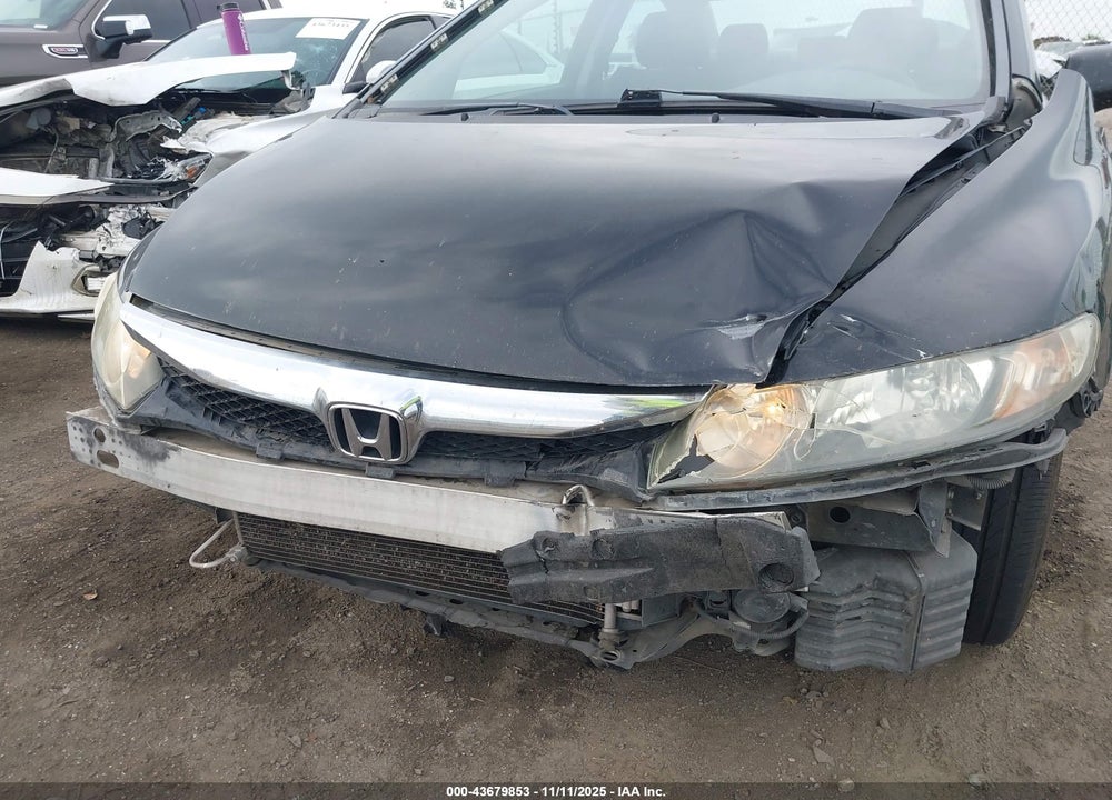 2011 HONDA CIVIC VIN: 19XFA1F61BE045158