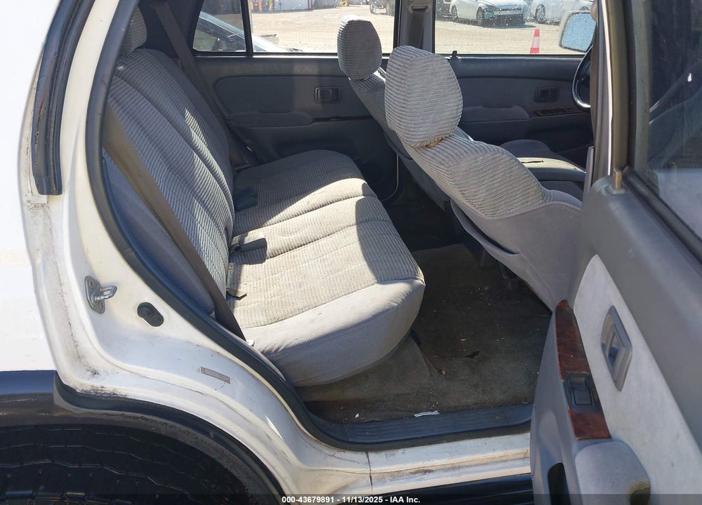 1997 TOYOTA 4RUNNER SR5 V6 VIN: JT3GN86R0V0052034