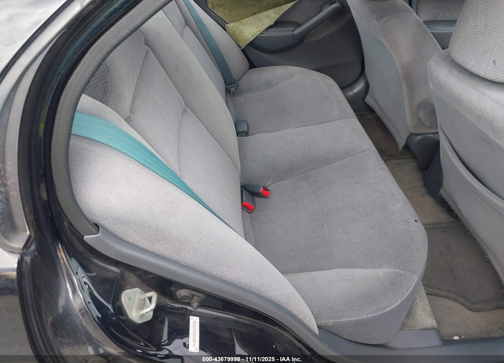 2002 HONDA CIVIC LX VIN: 1HGES16562L059355