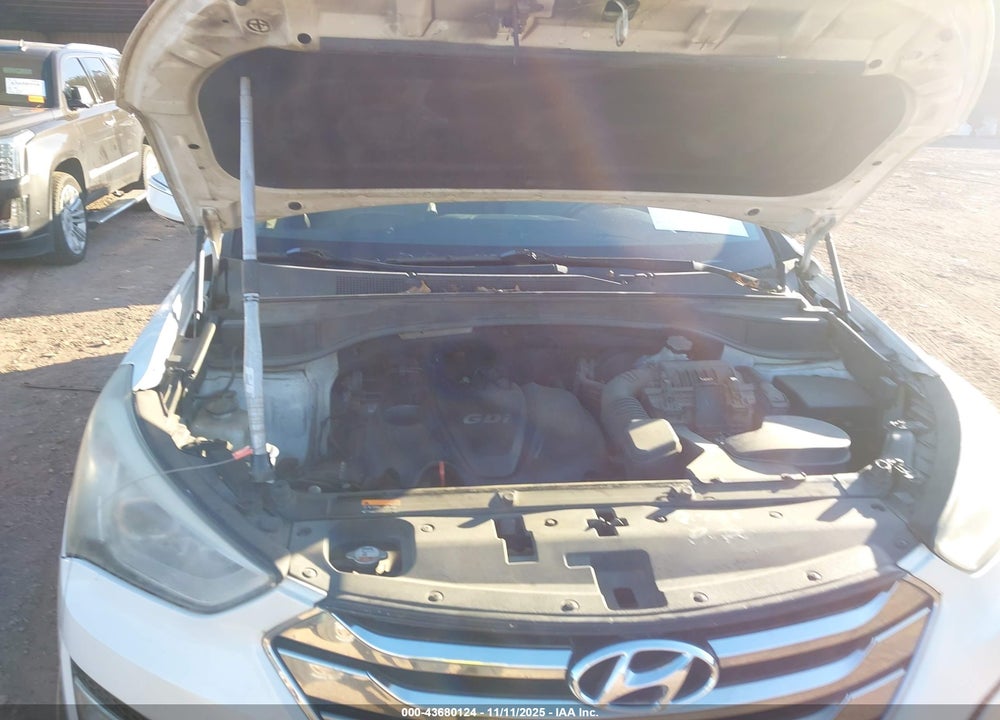 2014 HYUNDAI SANTA FE SPORT 2.4L VIN: 5XYZU3LB4EG195287
