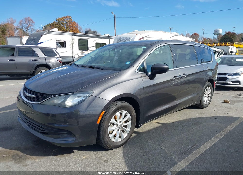 2018 CHRYSLER PACIFICA LX VIN: 2C4RC1CG1JR171277