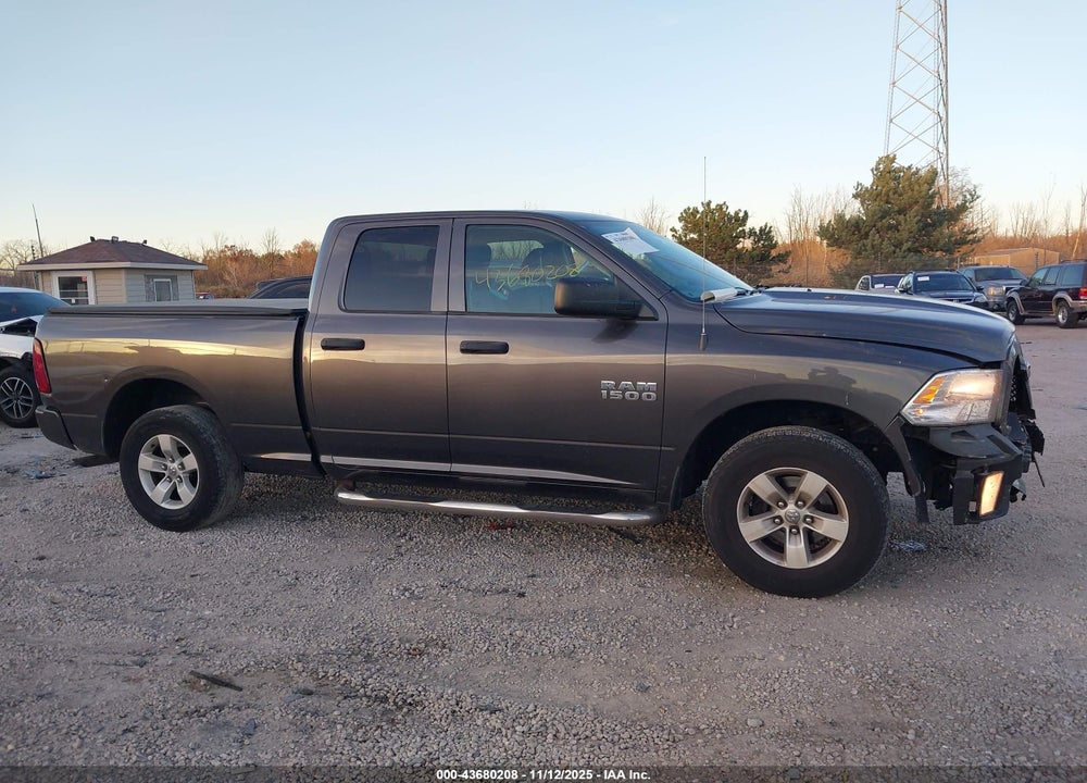2016 RAM 1500 EXPRESS VIN: 1C6RR7FGXGS400941