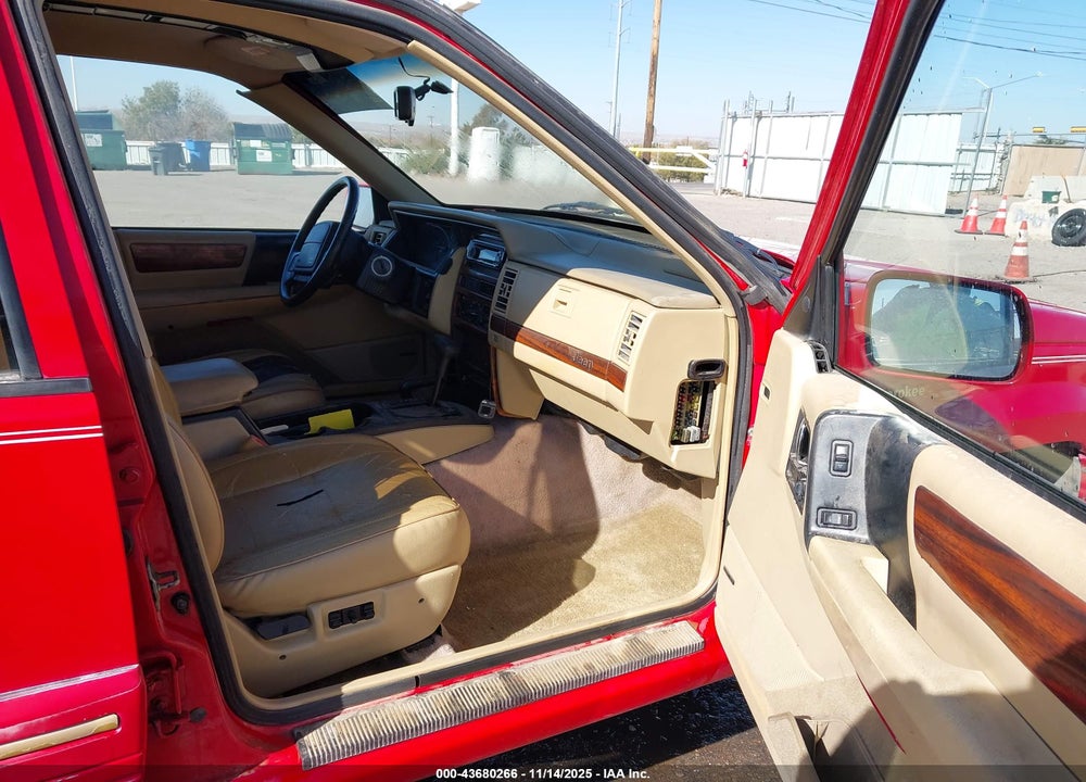 1993 JEEP GRAND CHEROKEE LIMITED VIN: 1J4GZ78Y0PC592462