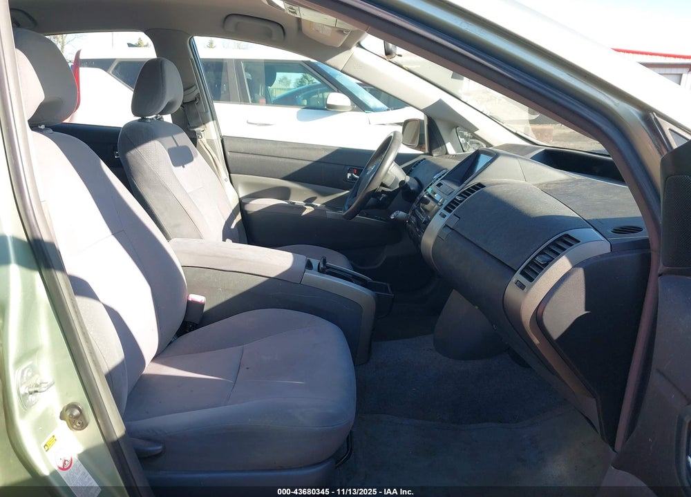 2007 TOYOTA PRIUS VIN: JTDKB20U577662496