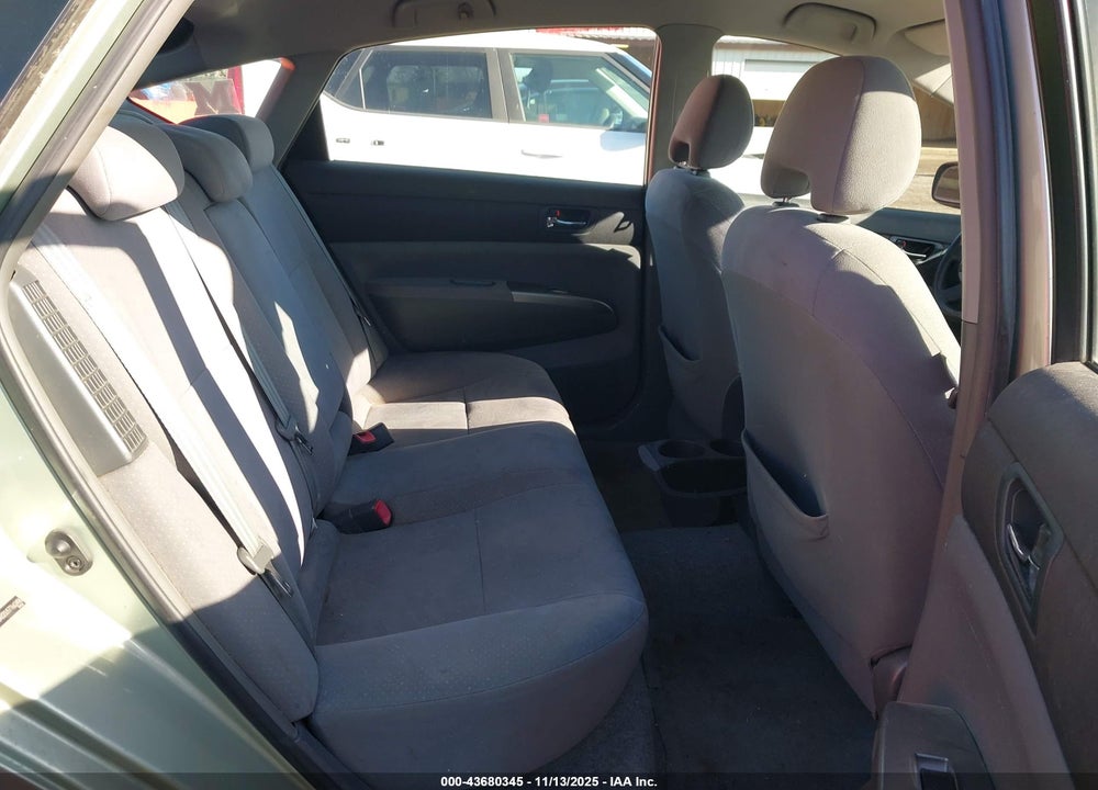 2007 TOYOTA PRIUS VIN: JTDKB20U577662496