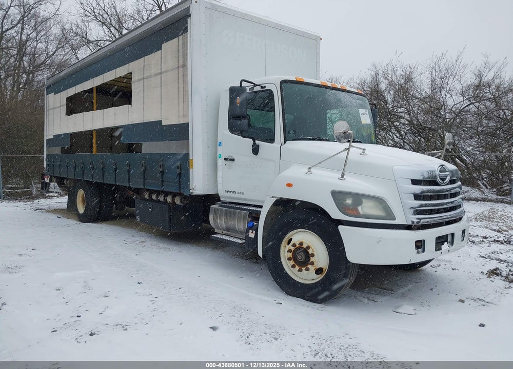 2018 HINO 268/338 VIN: 5PVNV8JV4J4S58127