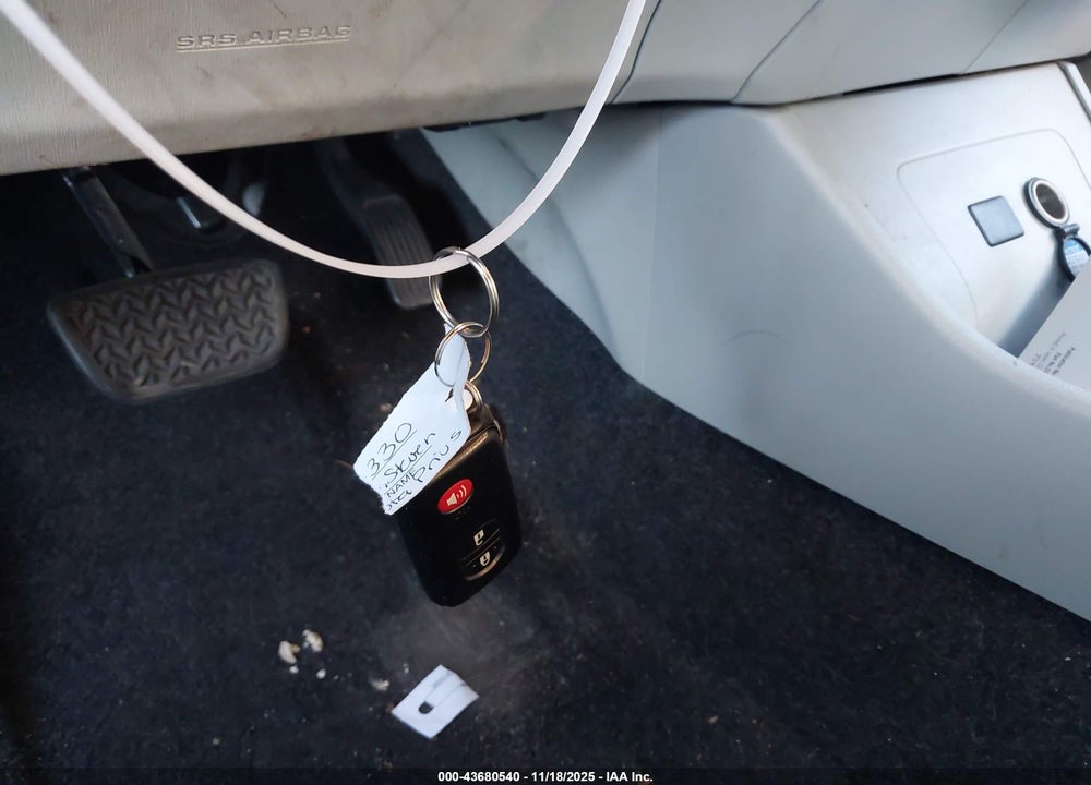 2015 TOYOTA PRIUS VIN: JTDKN3DU5F0467058