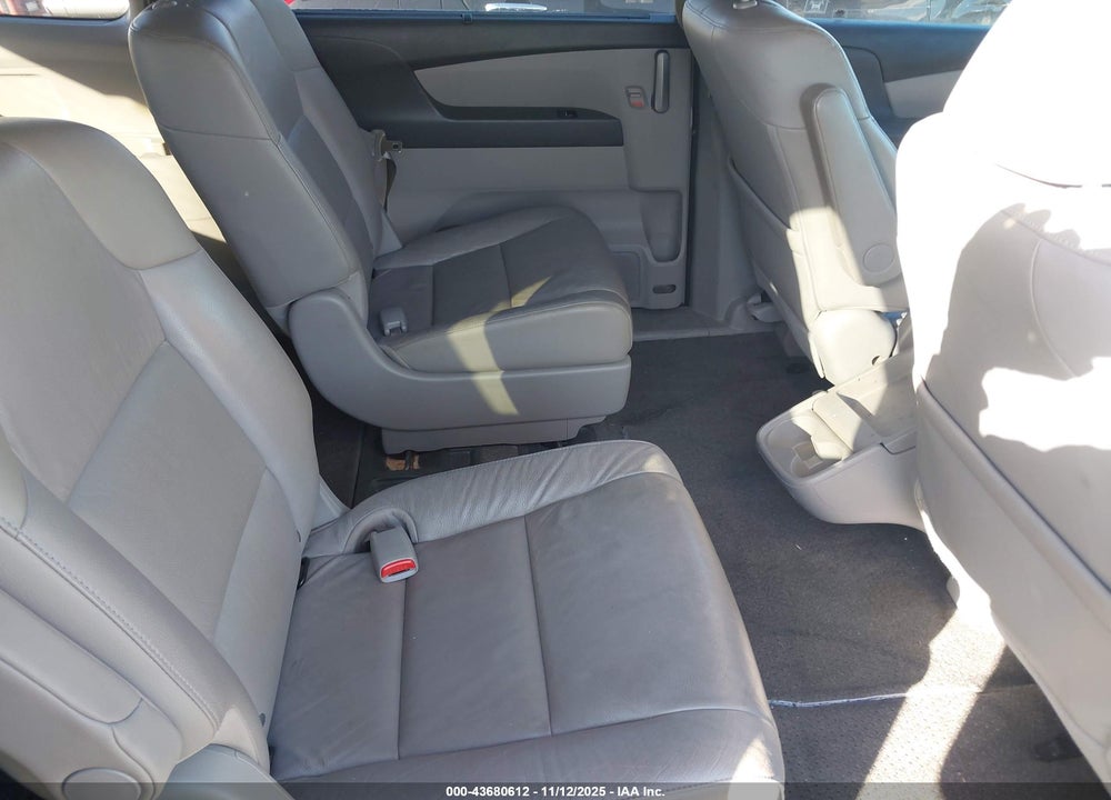 2012 HONDA ODYSSEY EX-L VIN: 5FNRL5H69CB025781