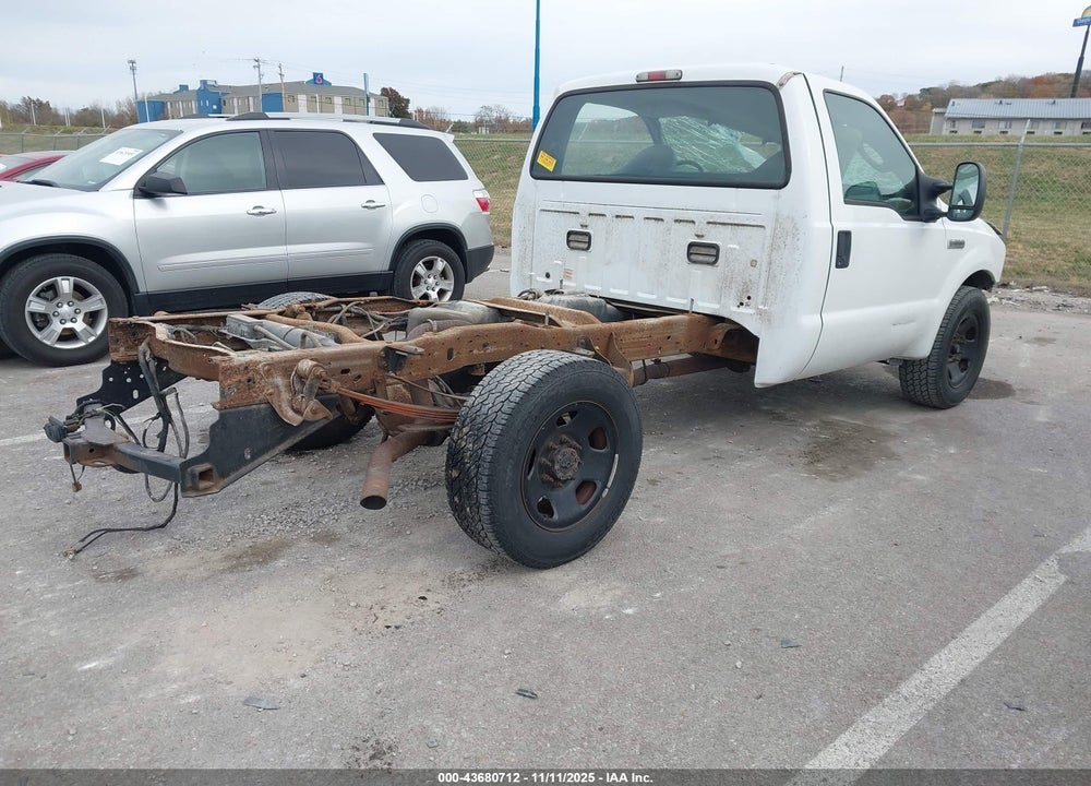 2007 FORD F-350 XL/XLT VIN: 1FDSF30527EA73013