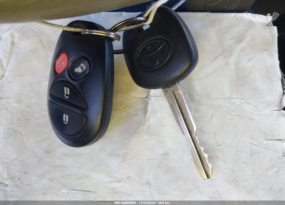 2007 TOYOTA SIENNA LE VIN: 5TDZK23C57S069258