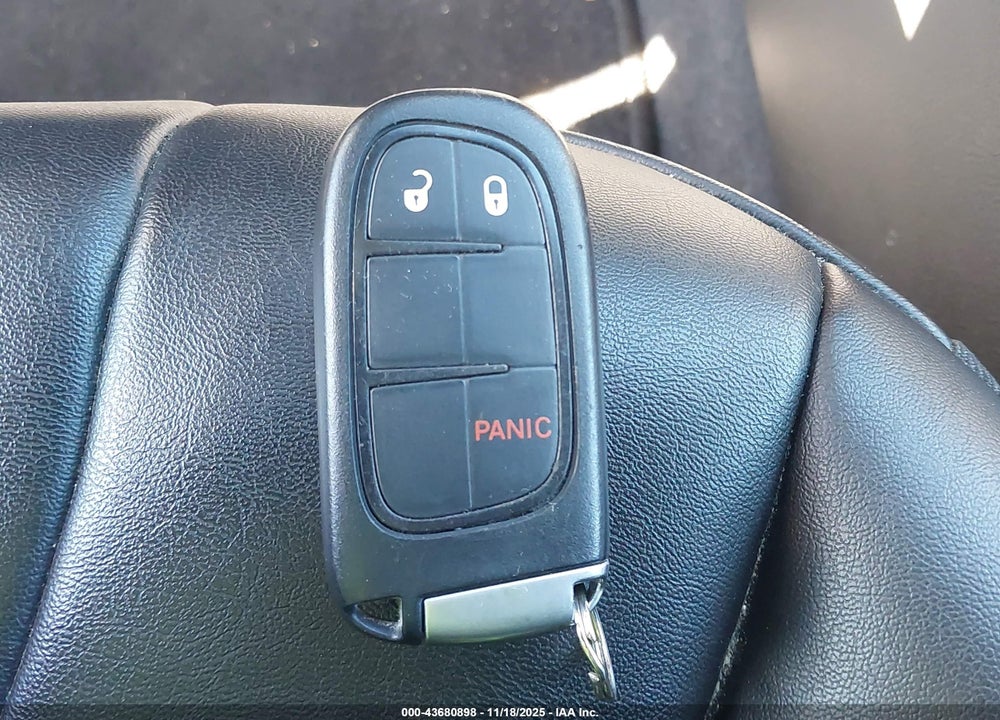 2019 JEEP CHEROKEE VIN: 1C4PJMLBXKD423230