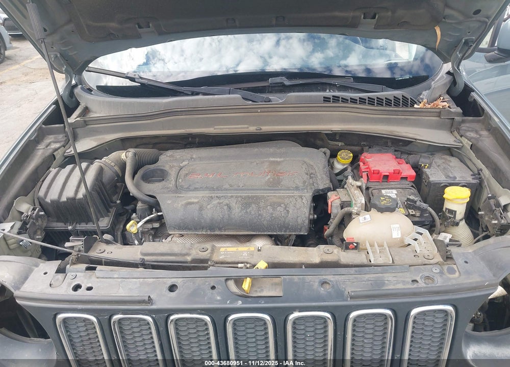 2018 JEEP RENEGADE LATITUDE 4X4 VIN: ZACCJBBB1JPH10699