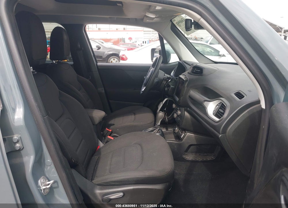 2018 JEEP RENEGADE LATITUDE 4X4 VIN: ZACCJBBB1JPH10699