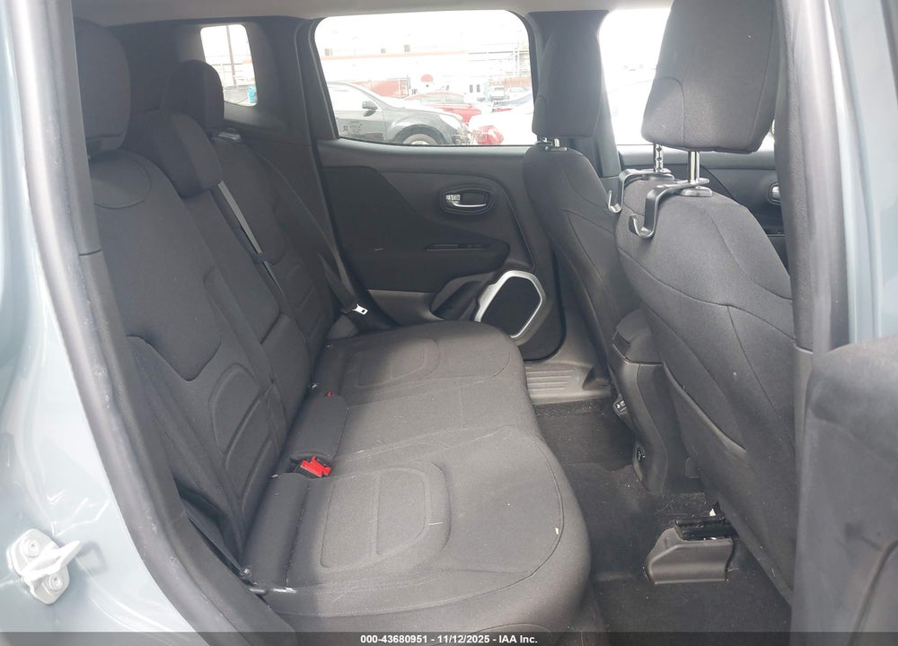 2018 JEEP RENEGADE LATITUDE 4X4 VIN: ZACCJBBB1JPH10699