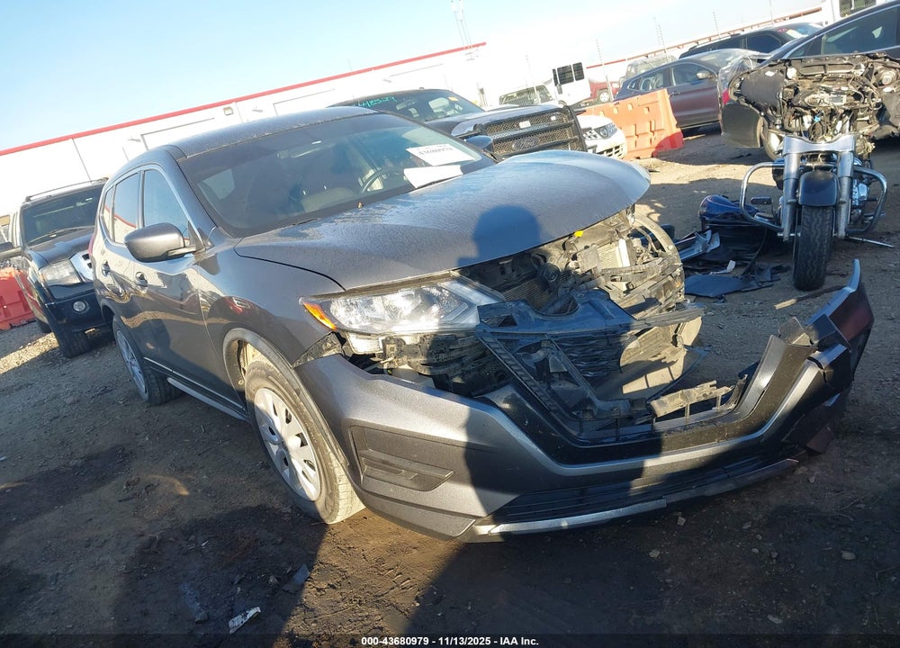 2018 NISSAN ROGUE S VIN: JN8AT2MT5JW463606