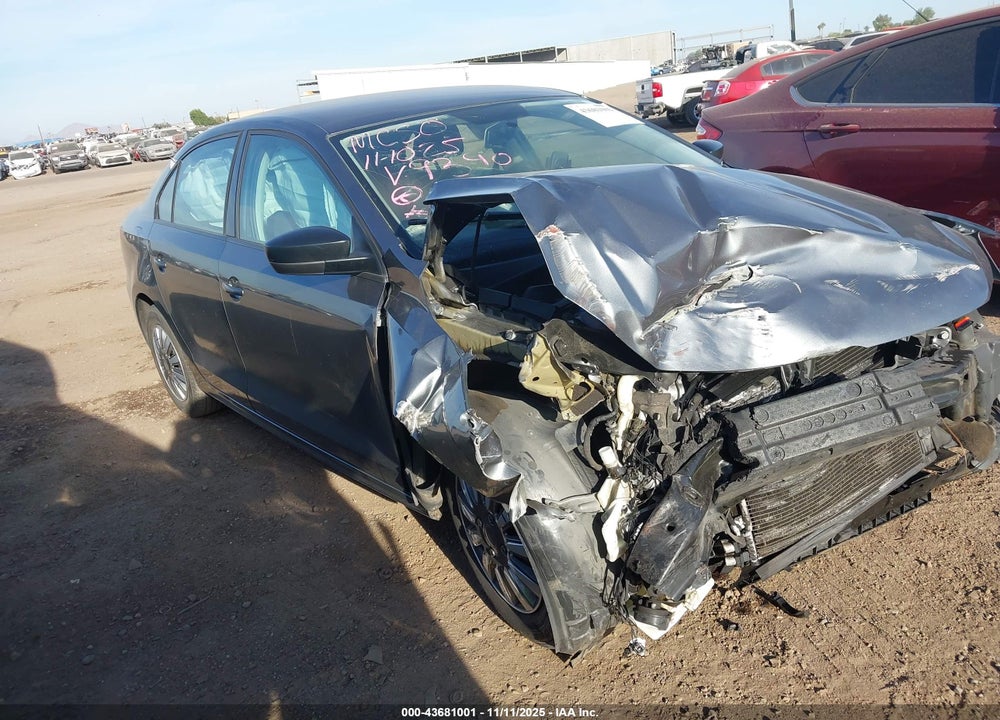 2013 VOLKSWAGEN JETTA 2.0L S VIN: 3VW2K7AJ0DM309390