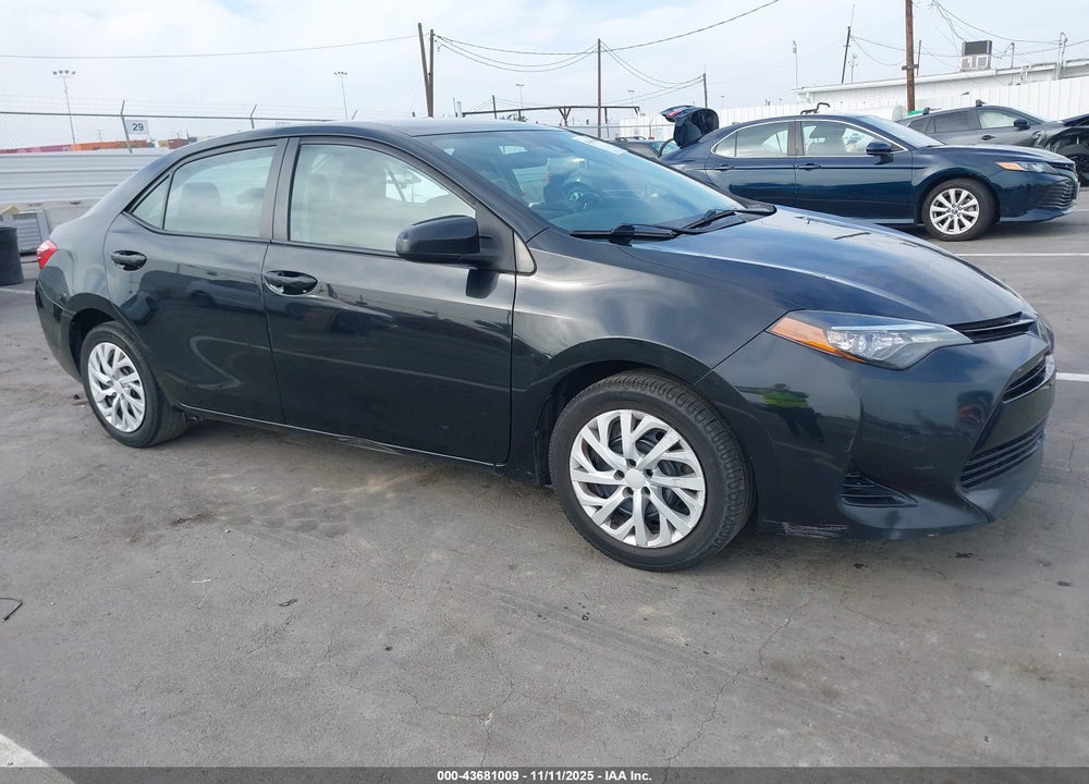 2017 TOYOTA COROLLA LE VIN: 2T1BURHE7HC859282